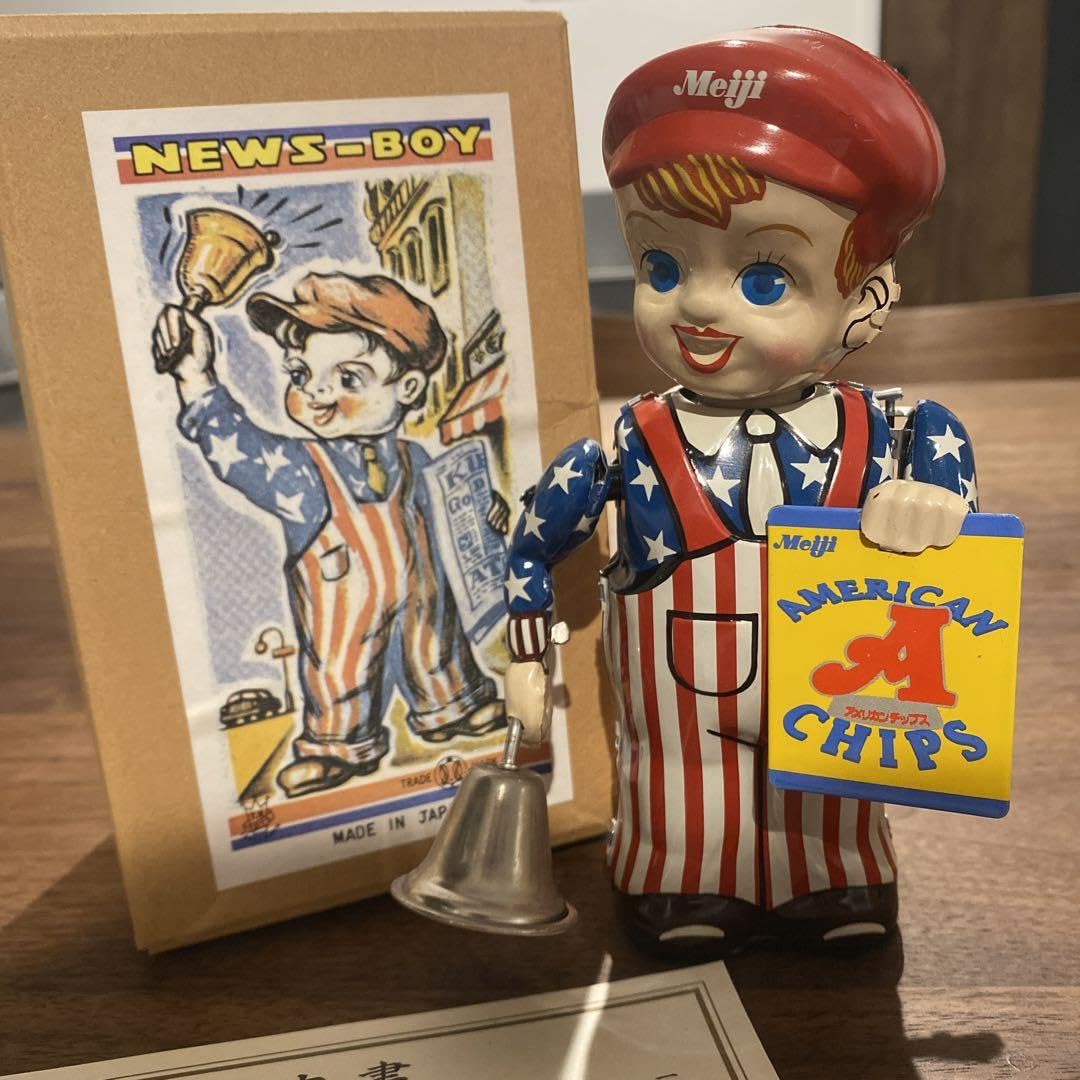 Amazon.co.jp: 箱付明治製菓 NEWS BOY ブリキおもちゃ : 食品・飲料・お酒