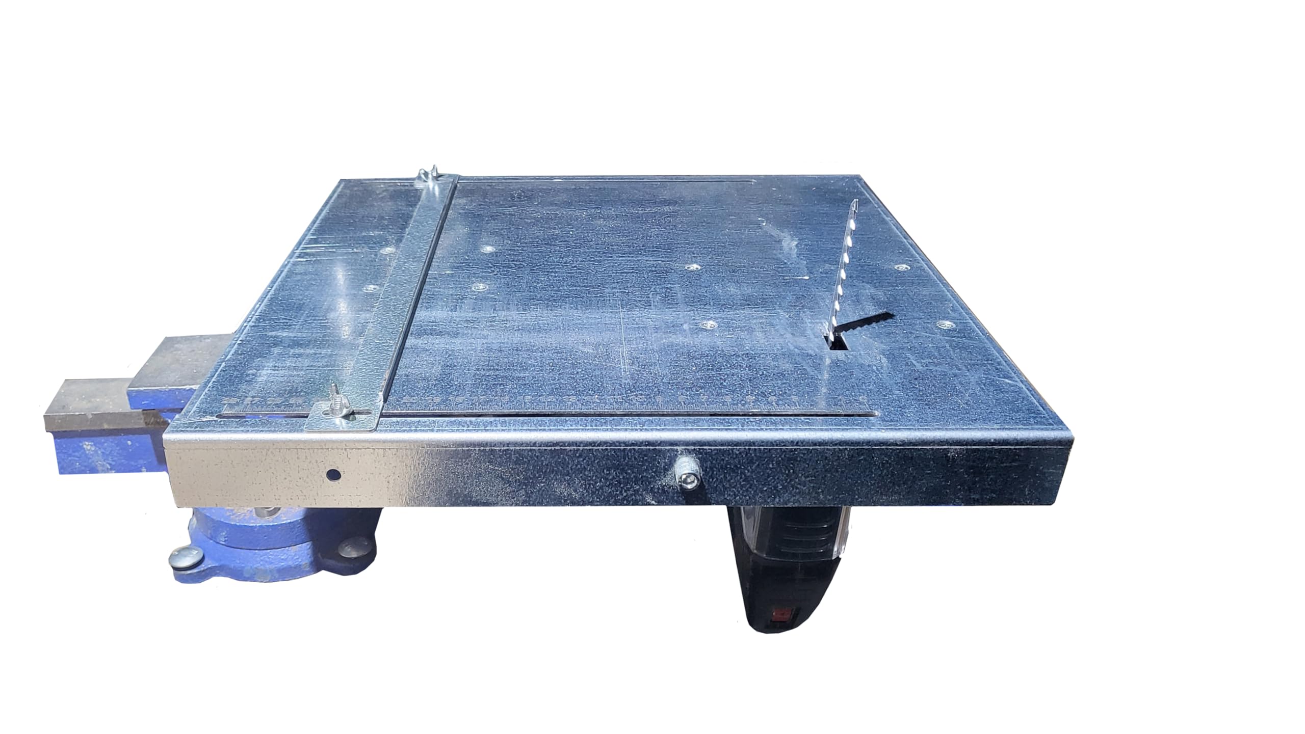 Mesa de sierra con fijación de tornillo de banco y cortador circular para la sierra de calar en lugar de sierra circular o sierra capsular