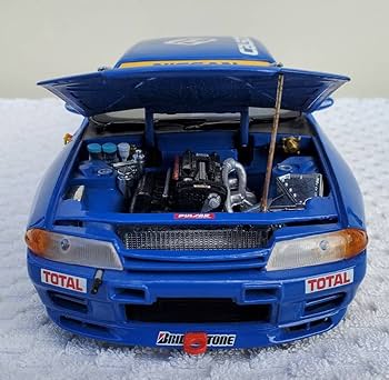 Amazon | 10周年記念 京商 1/18 ドア類開閉 タイヤ回転、舵取り Amazon | 10周年記念 京商 1/18 ドア類開閉 タイヤ回転、舵取り