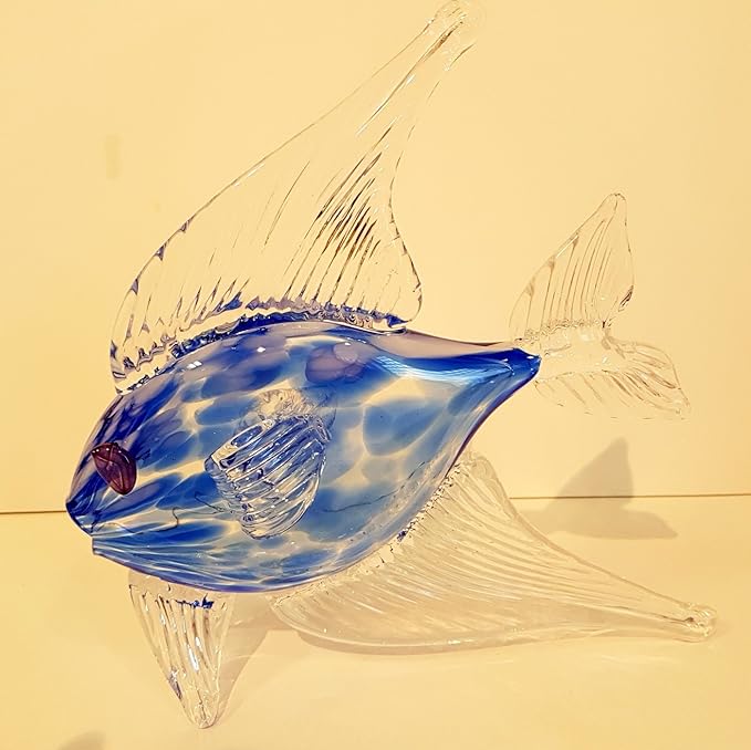 Amazon Com Figura De Pez Gigante Escalar De Cristal Grande Adorno Es Un Diseno Artistico De Boca De Unicum Soplado De Cristal Cristal Transparente Azul Longitud Aprox 9 1 In Altura Aproximada 8 7 In