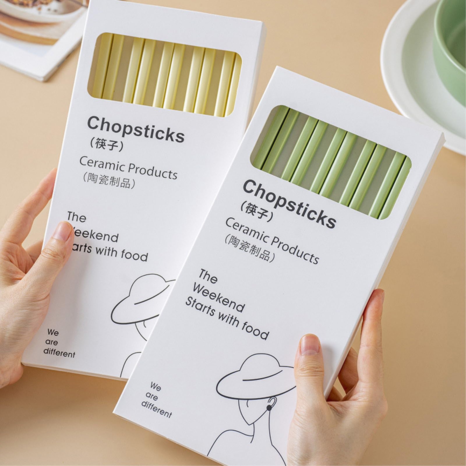 Lot de 2 baguettes japonaises en céramique couleur crème verte