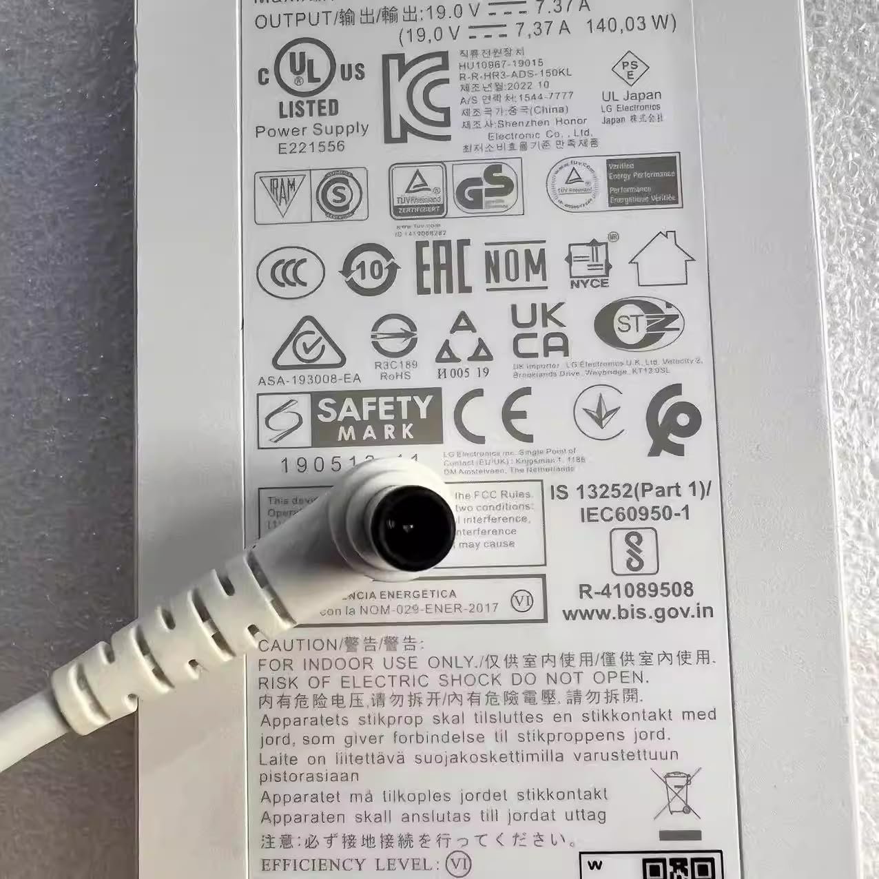 Nowy adapter AC 19 V 7,37 A kompatybilny z projektorem LG HF85LA LCAP31 CineBeam DLP