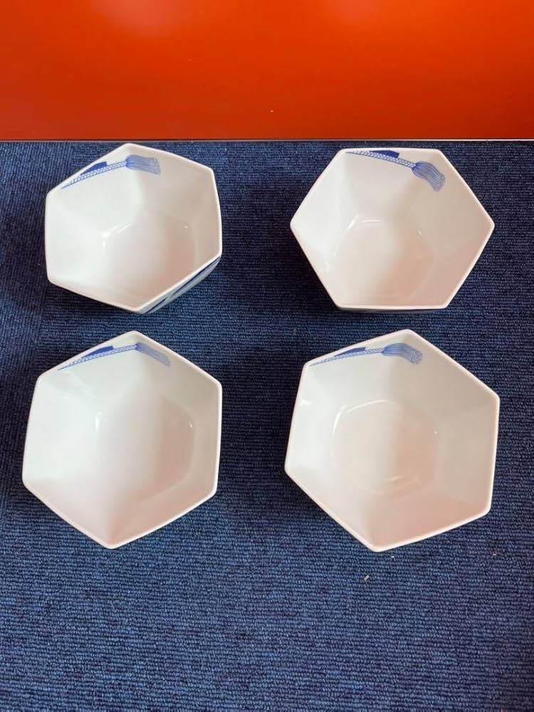 1425 有田焼鍋島其泉六角鉢4客