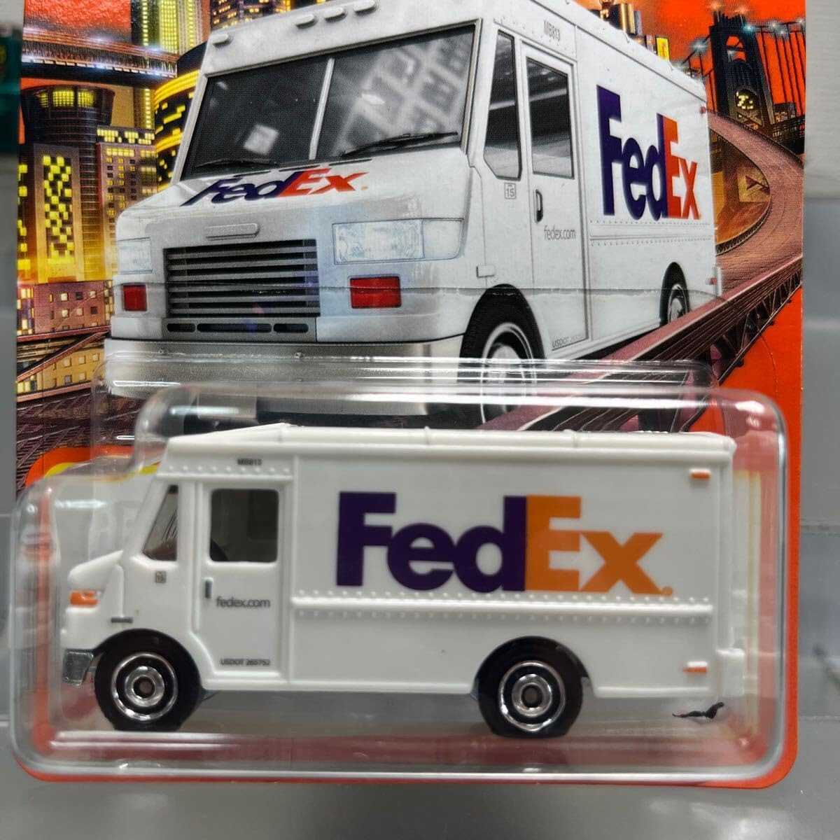 【未開封品】マッチボックス FedEx パッケージセンター 海外限定品 未開封品】マッチボックス FedEx パッケージセンター 海外限定品