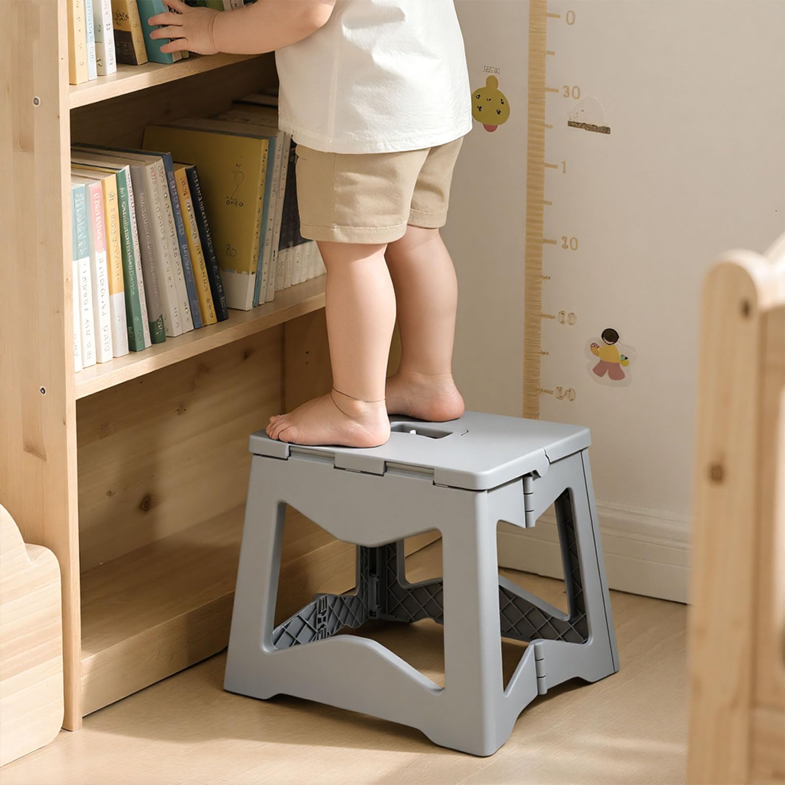 Yorbay Sgabello pieghevole, pieghevole, 24.5 cm, per adolescente e adulti, con chiusura di sicurezza, in plastica resistente, portata fino a 100 kg, per cucina, bagno, campeggio, giardino