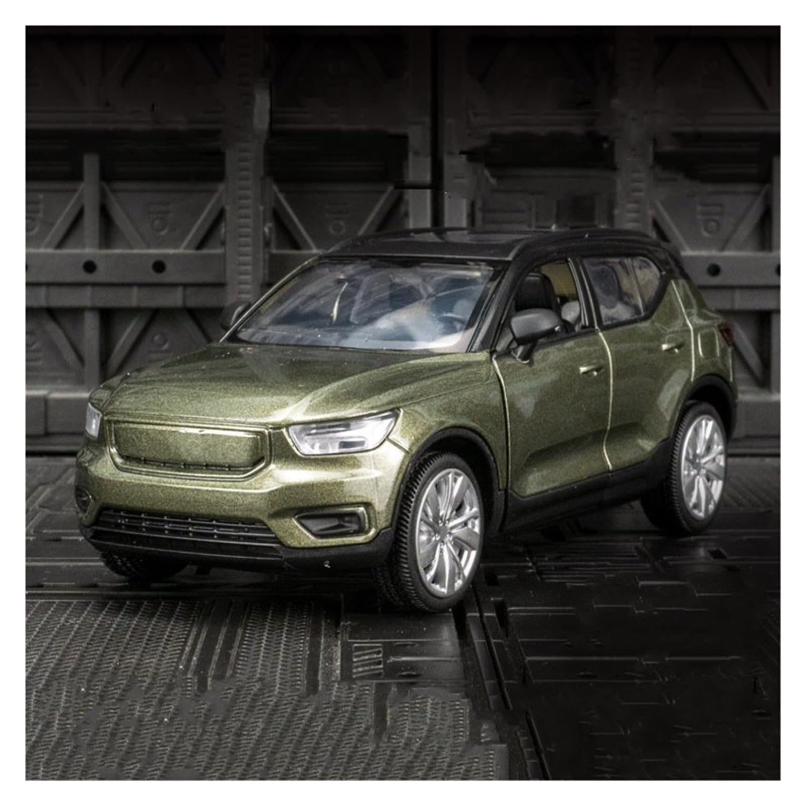 BANKOTO Diecast Car 1:32 For Volvo XC40 Alloy Metal Diecast Car Model Display Ornaments Collectible(Green)