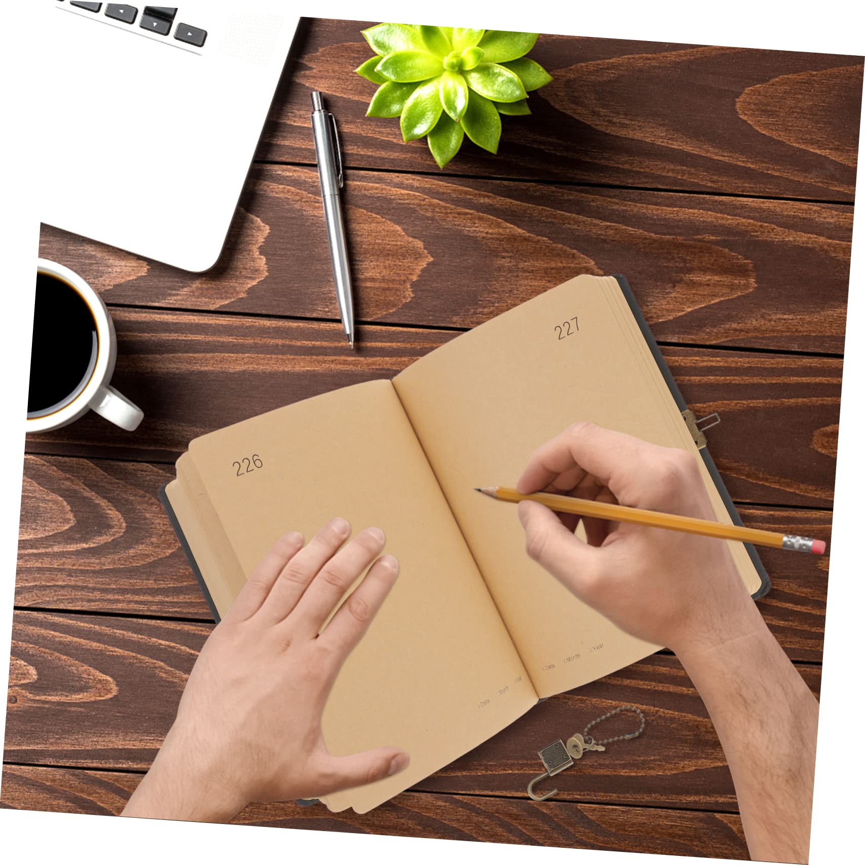 LALAFINA Diario Scolastico con Lucchetto, Quaderno Personale 365 Giorni, Portatile, Carta, per Scuola e Casa, Organizzazione e Scrittura Quotidiana Stili multipli