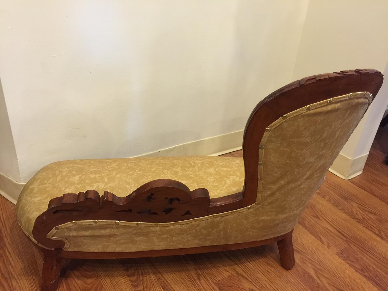 Child's Upholstered Chaise (Beige)