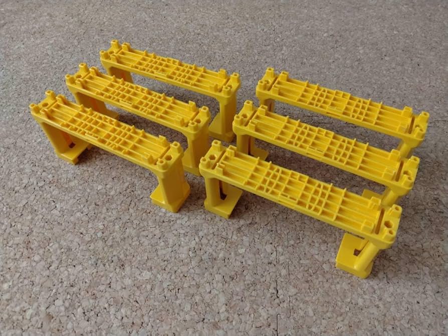 カットレール　めがね橋 高さ31mの4連レンガアーチ「めがね橋」を渡ると、トンネルと橋梁