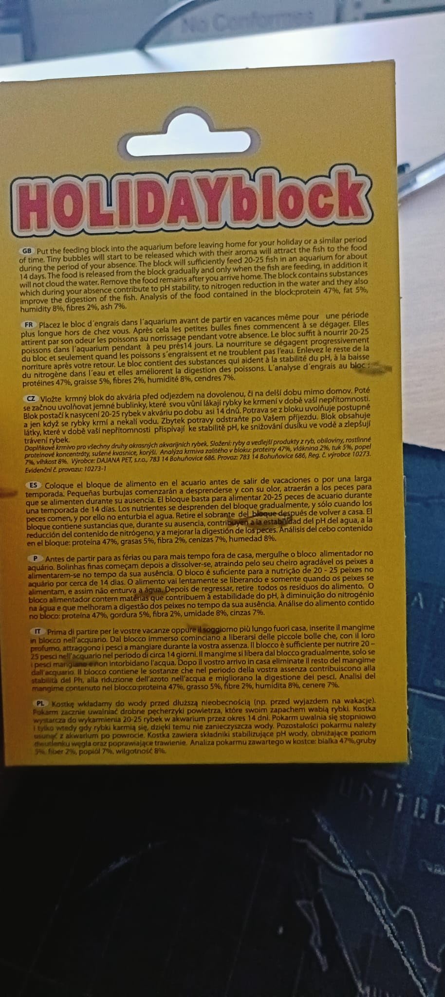 Blok pokarmowy dla ryb Dajana: Odżywianie podczas wakacji