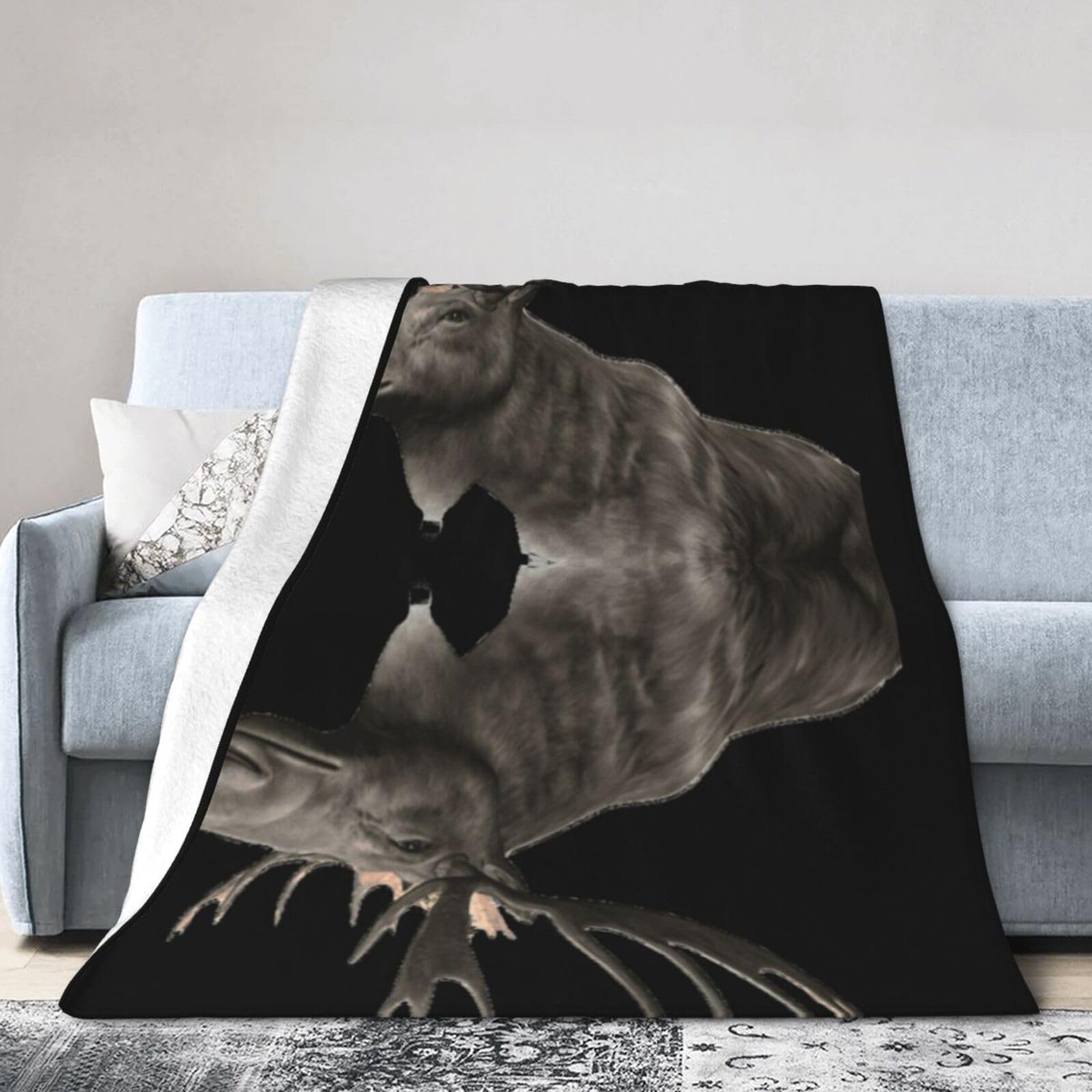Uusnwaa Soft Cosy Fleece Warm Throw Moose Print Blanket