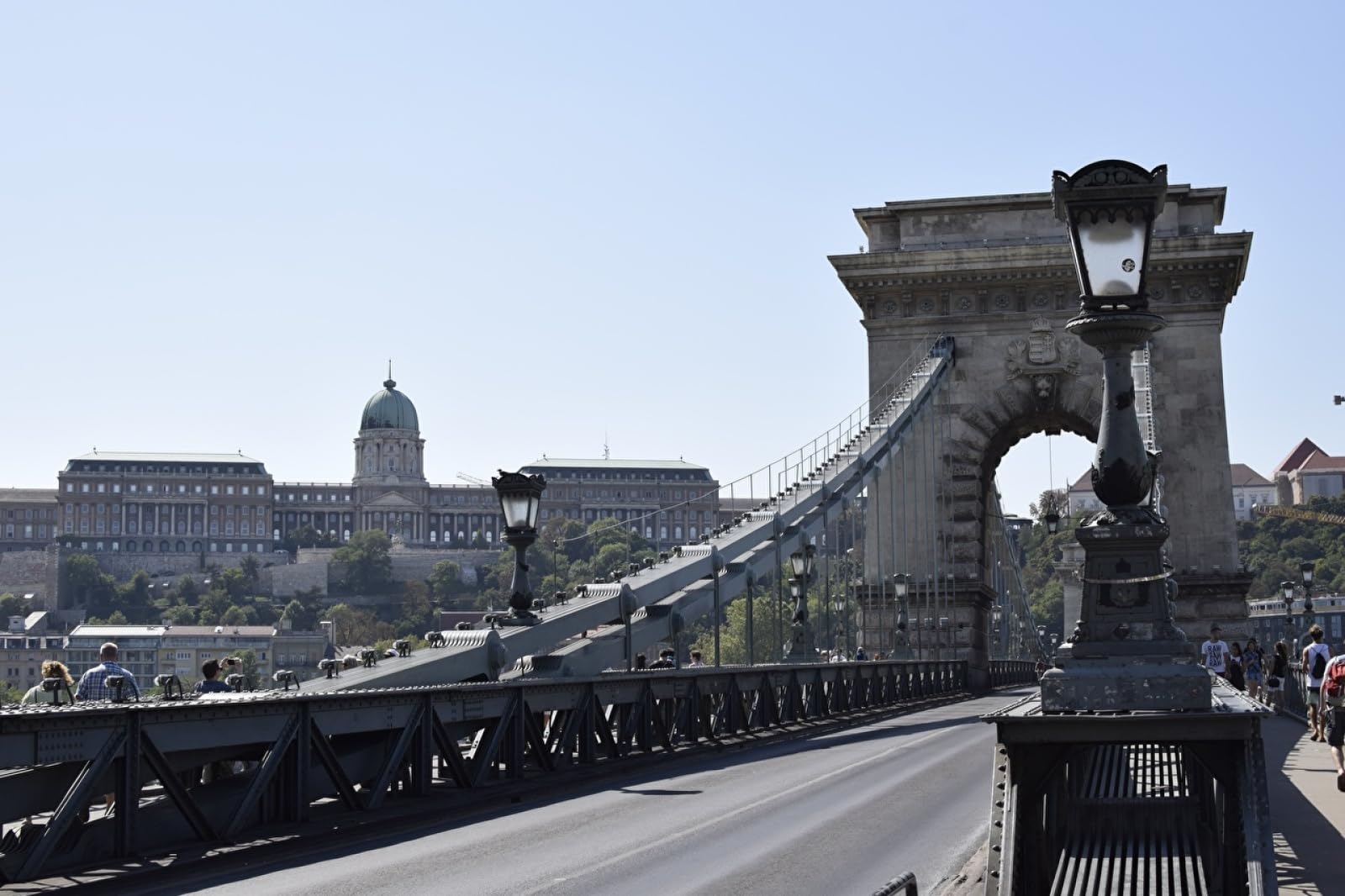 Jigsaws 2000 pieces for adults - 2000 piece jigsaw puzzles for adults is ideal as a gift for the whole family the jigsaw puzzle Budapest Hungary Bridges Arch 100x70cm