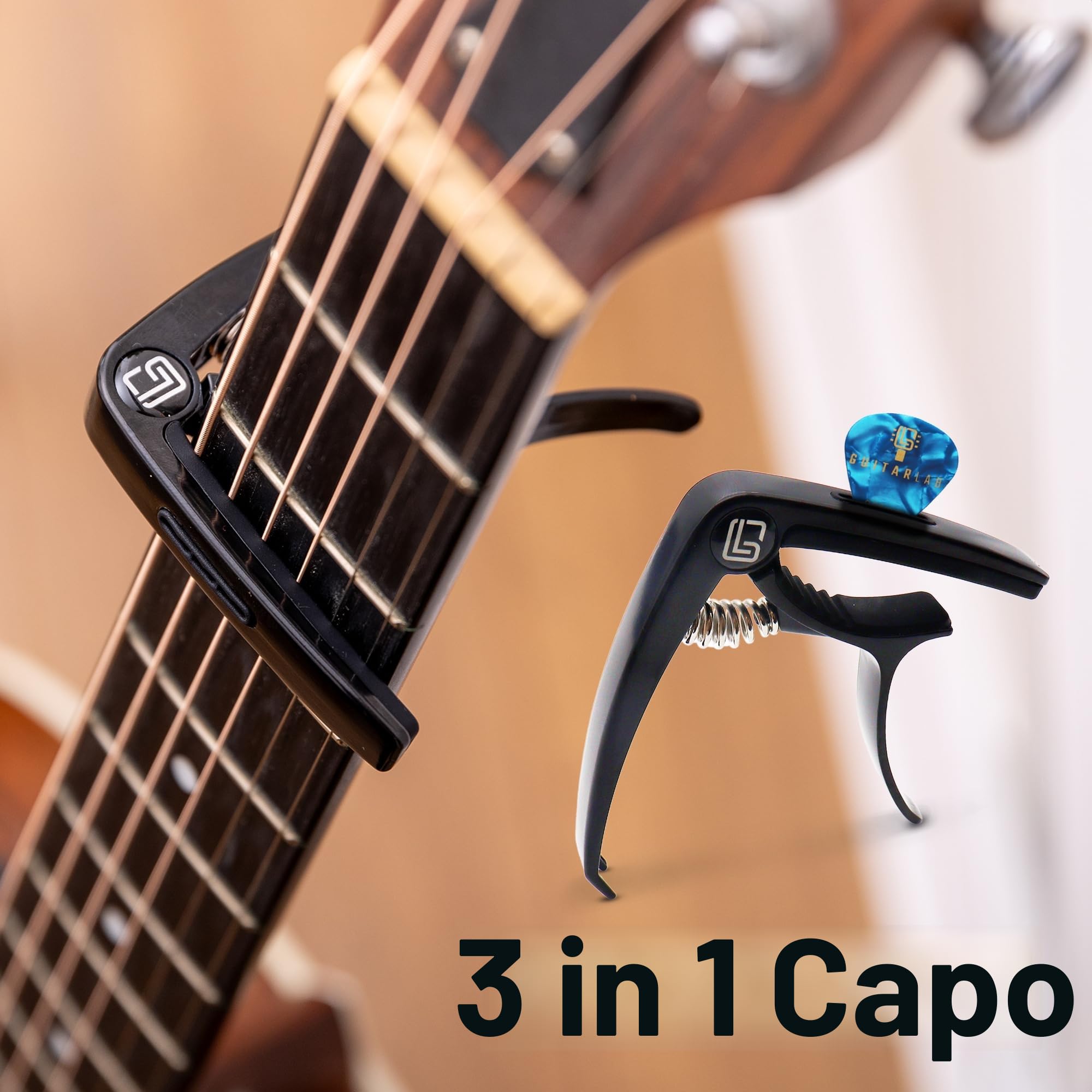 Guitar Lab Kit di accessori per chitarra – Scatola in metallo di alta qualità con cinghia per chitarra, capotasto e sintonizzatore per chitarra elettronica a clip, plettri acustici, bassi