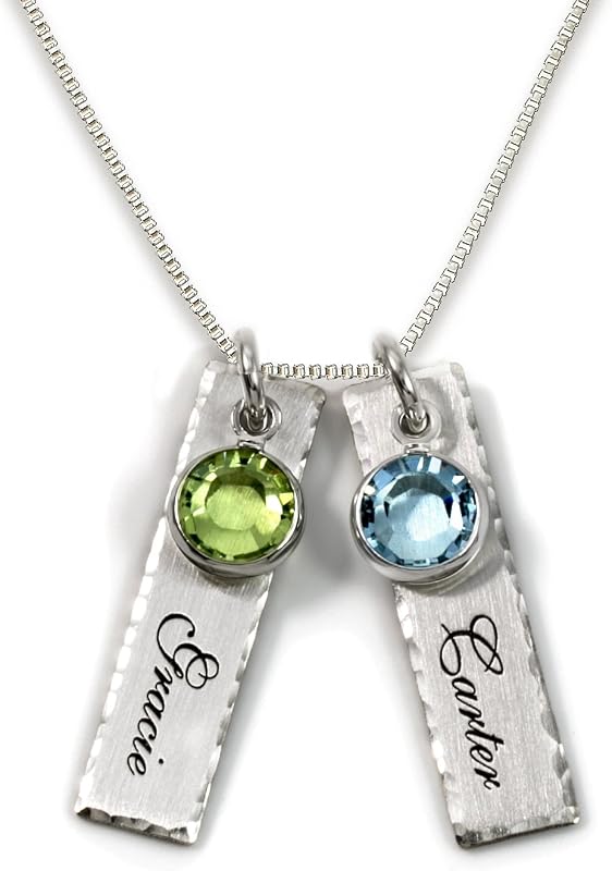 AJ's Collection Unity en dos collares personalizados con dijes, personaliza 2 colgantes rectangulares de plata de ley con nombres de tu elección, elige 2 piedras natales y cadena 925
