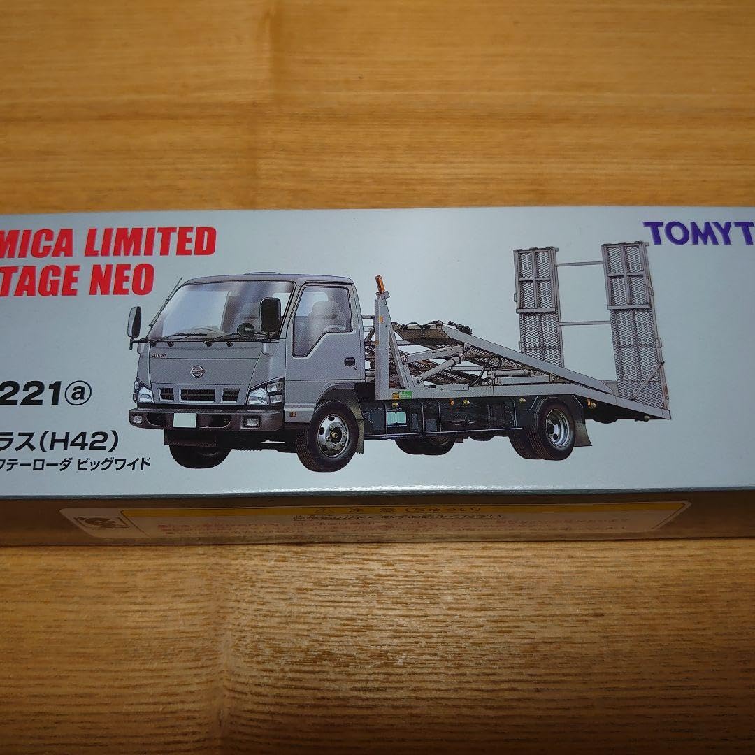 Amazon.co.jp: トミカリミテッドヴィンテージネオ lv-n221a 日産
