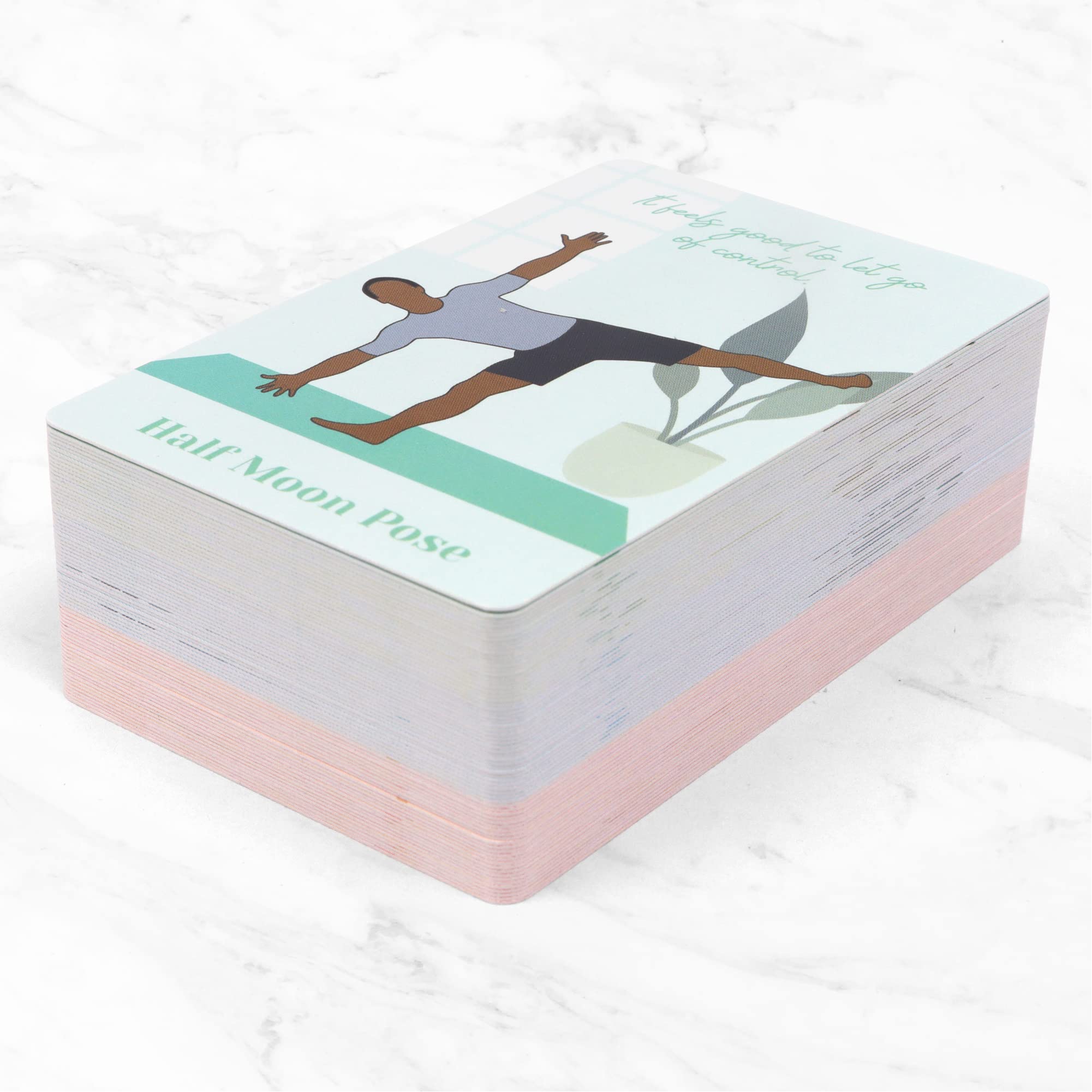Myga Lot de 70 cartes d'exercices pour yoga, fitness et séquençage – Mini cartes de yoga avec noms en sanskrit pour débutants et avancés – Taille compacte pour la maison, la salle de sport, les