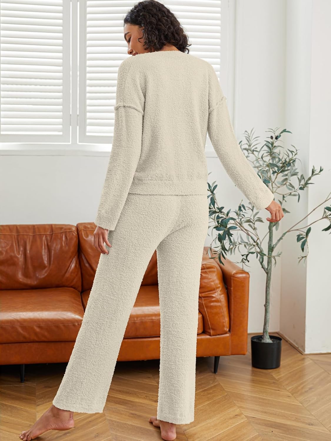 NORACORA Womens 2 Piece Fuzzy Fleece Lounge Sets Long Sleeve V Neck Pajama Set Fluffy Pjs Matching Loungewear - Image 4