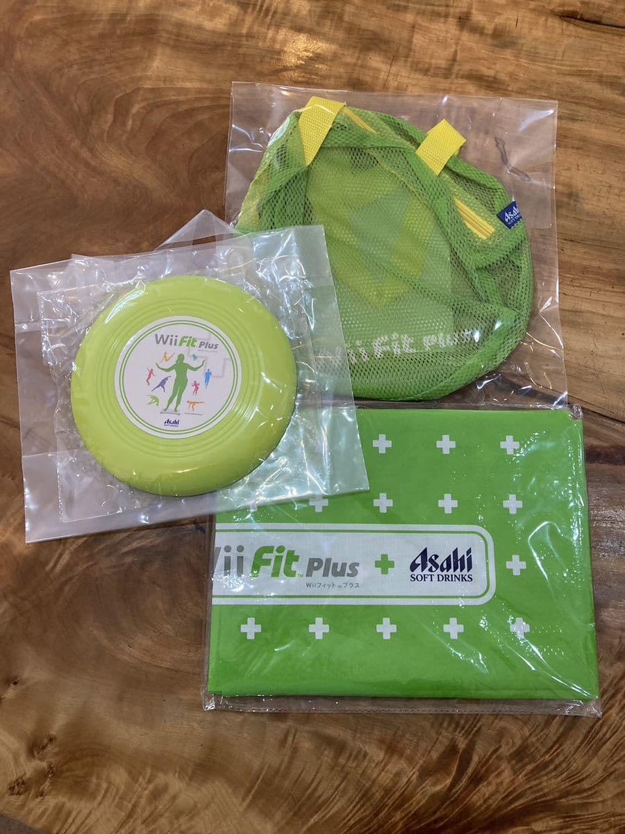 Amazon.co.jp: アサヒ飲料 Wii Fit フライングディスク レジャー