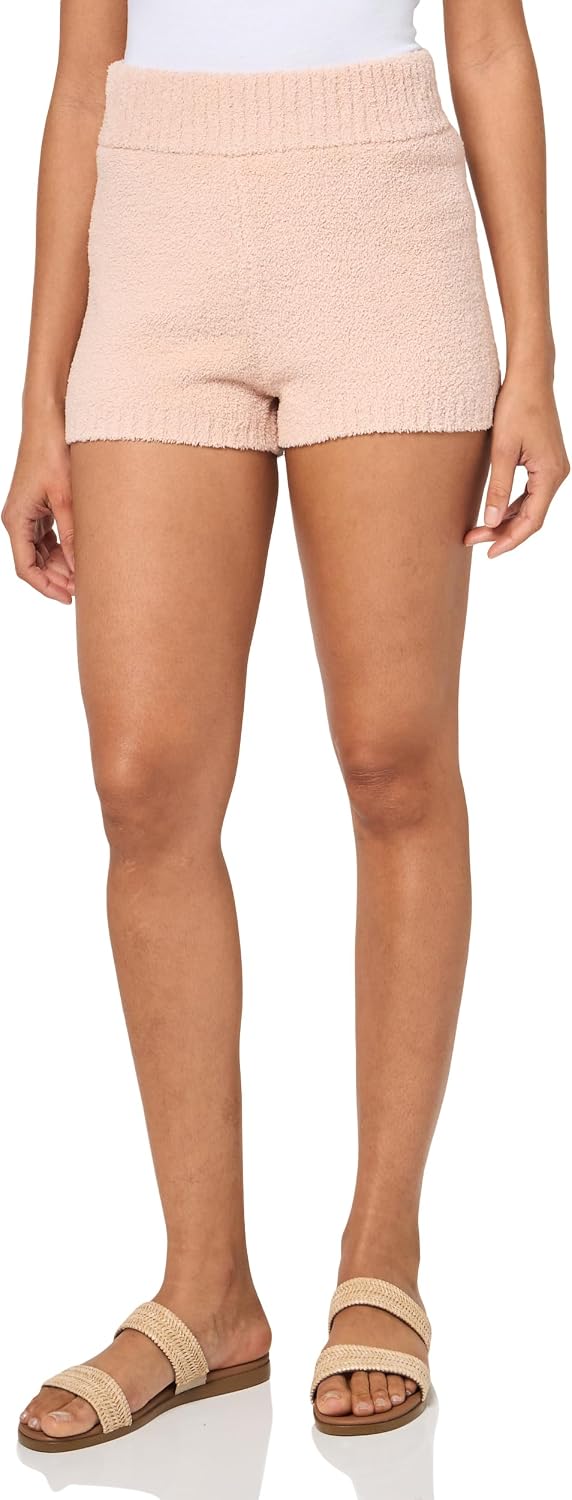 UGG Women's Finola Short