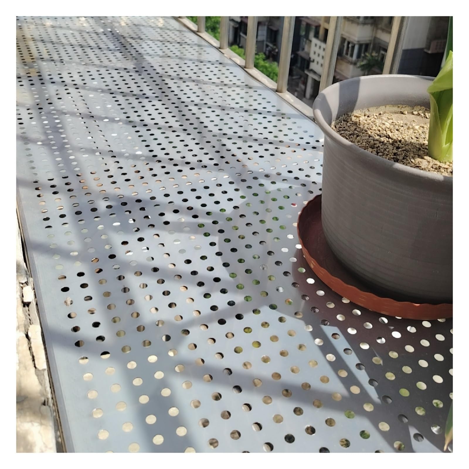 AYUWQZX Stainless Steel Perforated Sheet, 304 Stainless Steel Perforated Metal Sheet Ventilation Decoration and Equipment ion(W20*l100cm/W7.87*l39.3in)