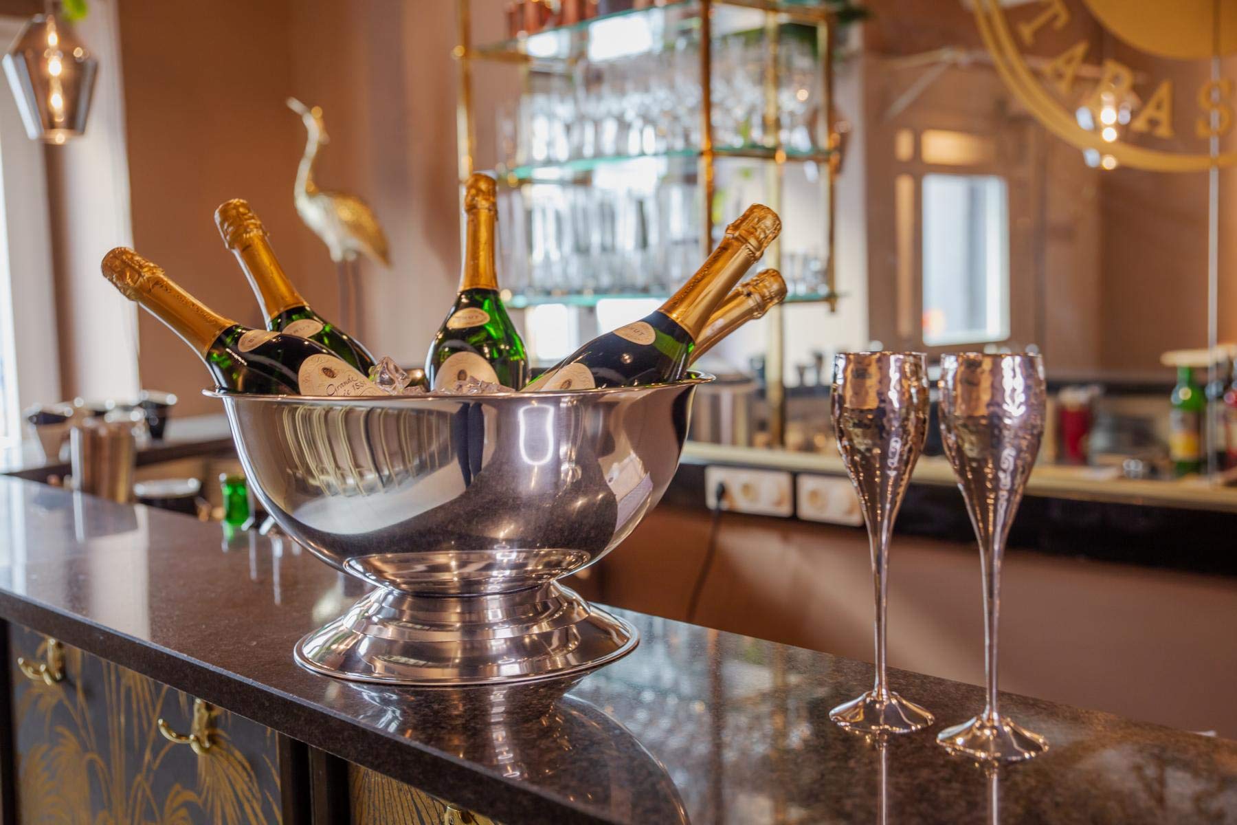 EDZARD Seau à champagne Cara (Diamètre 40 cm, grand) en acier inoxydable – refroidisseur à bouteille à champagne, refroidisseur à boissons pour 6 bouteilles – bol pour vin, champagne et glaçons