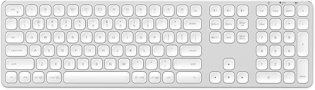 Satechi Aluminum Bluetooth Keyboard with Numeric Keypad - Compatible with 2022 MacBook Pro/Air M2, 2021 MacBook Pro M1 Pro & Max, 2021 iMac, 2021 iPad Pro M1, 2020 Mac Mini and More (Silver)