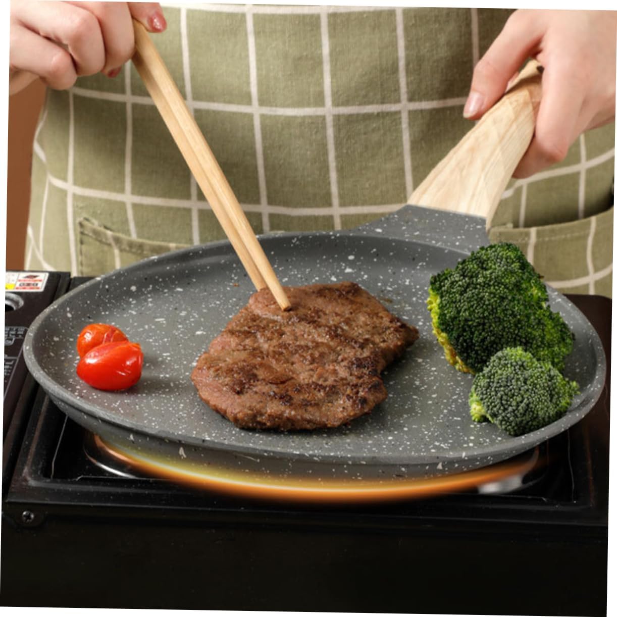 Hemobllo Nonstick Crepe Pan 10-Inch Flat Frying Pan Lid Suitable for Induction Cookers Easy to Clean Pancake Griddle for Breakfast and Baking