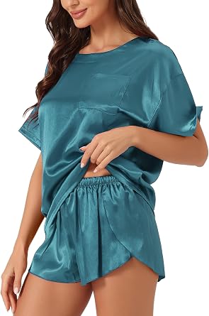 cheibear 2024 Womens Pajamas, 2-Piece Set, Satin, Short Sleeve, Pullover, T-shirt, Shorts, Spring and Summer
