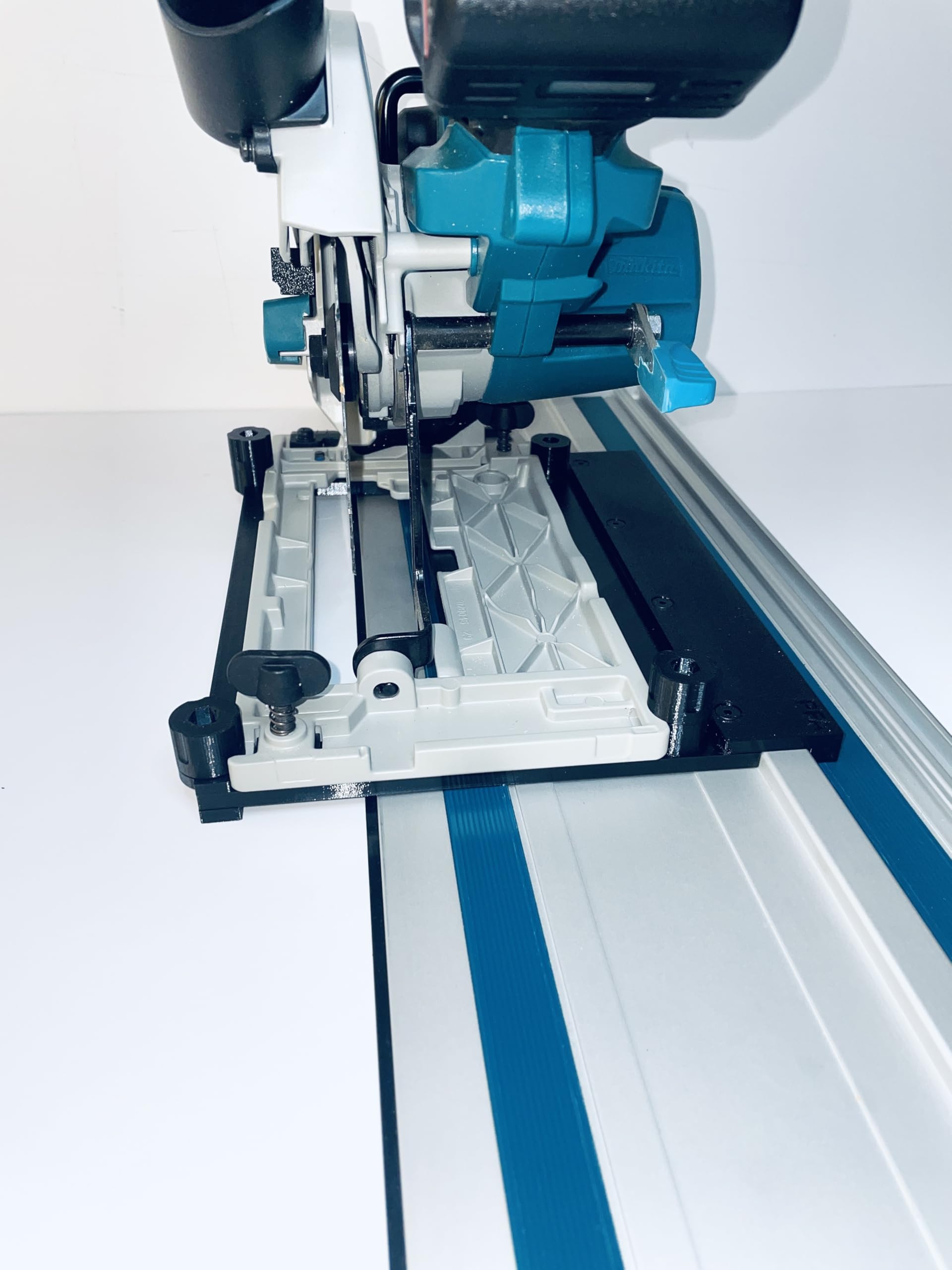 Adaptateur de rail de guidage compatible avec Makita DHS680/DHS680Z compatible avec rail de guidage Makita
