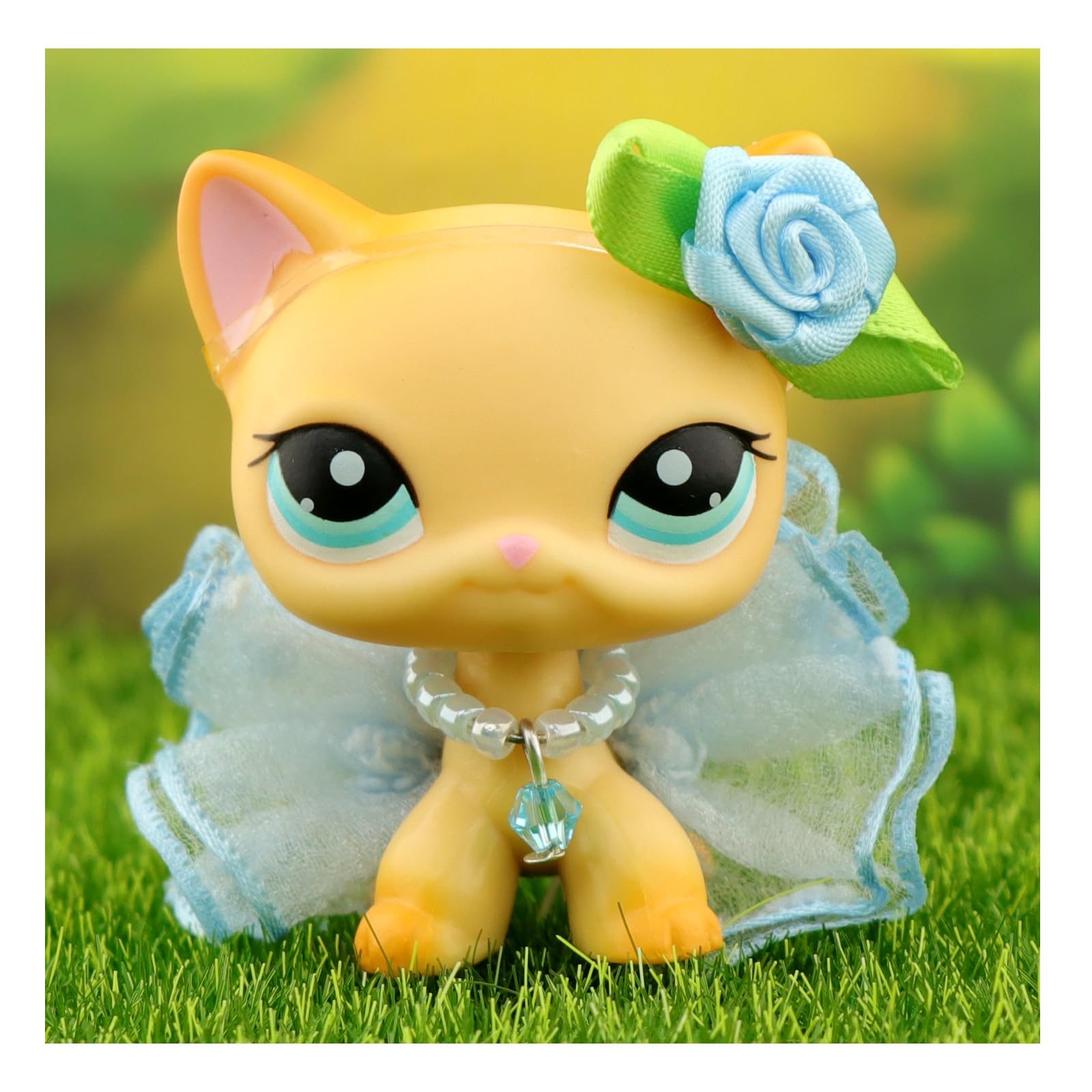 Mini Shop Pet Figure Toys #339 Shorthair Cat Yellow Blue Eyes Animal Figure Collection Toys, Brown