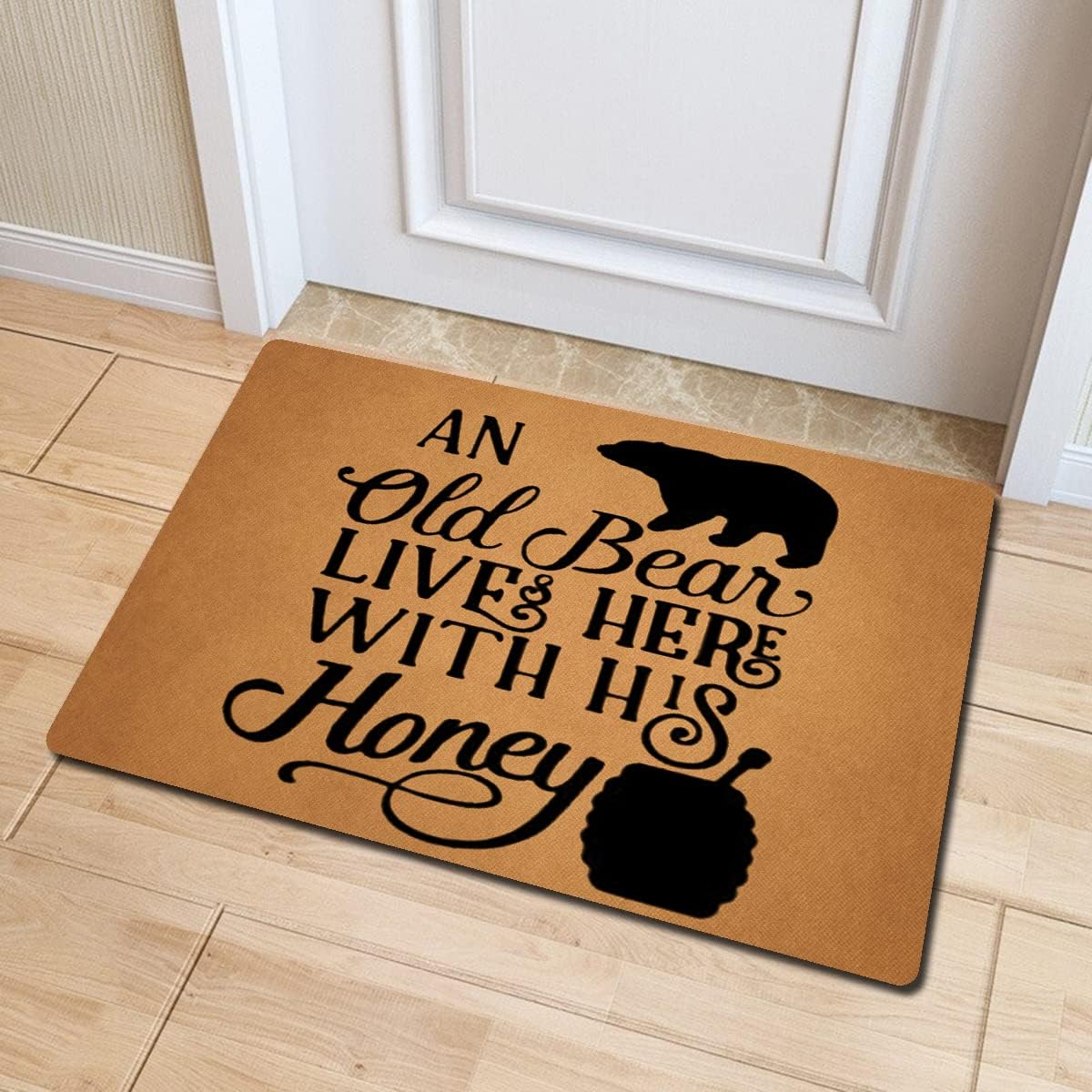 ZQH Mats Funny Welcome Door Mat an Old Bear Lives Here with His Honey Doormat Bear Doormat Anti-Slip Mats Home Decor Welcome Mat Gift Door Mats for The Entrance Way Indoor 23.6"(W) X 15.7"(L)…