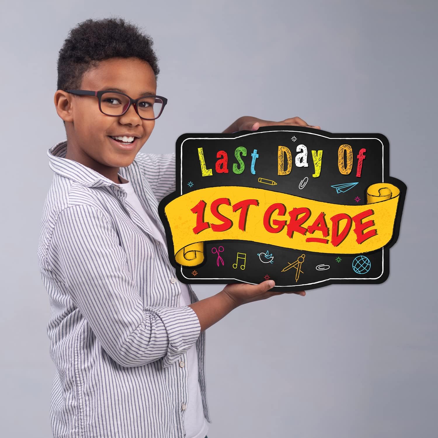 Soul Décor First Day of First Grade School Photo Picture Prop, 2 PK Cute and Creative First Day of School Picture Idea, Black Board Sign | Unbreakable Plastic | Made in The USA