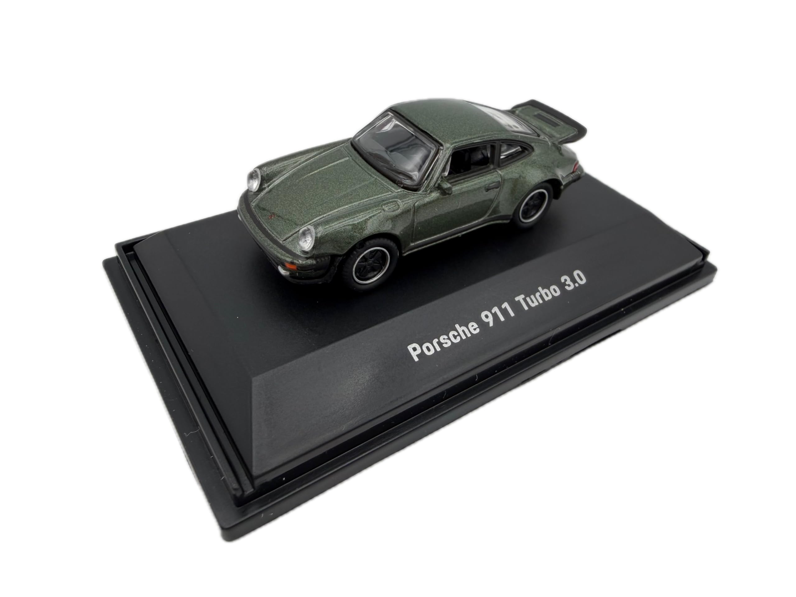 Porsche 911 Turbo 3.0 Model Car (930) Classic Car 1:87 - Detailed Collector's Model | GT Marketing | Museum Collection | Oak Green