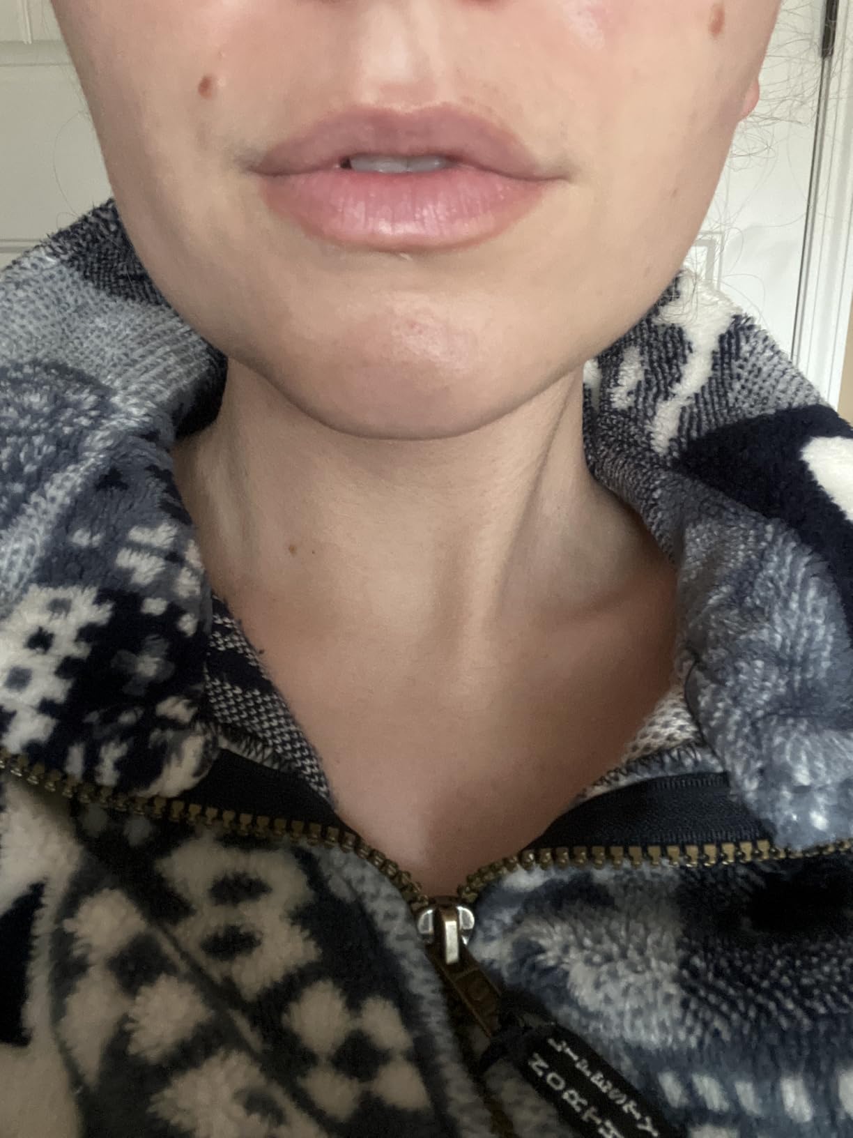 Rimmel Lasting Finish 8HR Soft Lip Liner Pencil - Vibrant, Blendable Formula to Lock Lipstick in Place for 8 Hours - 705 Cappuccino, .04oz