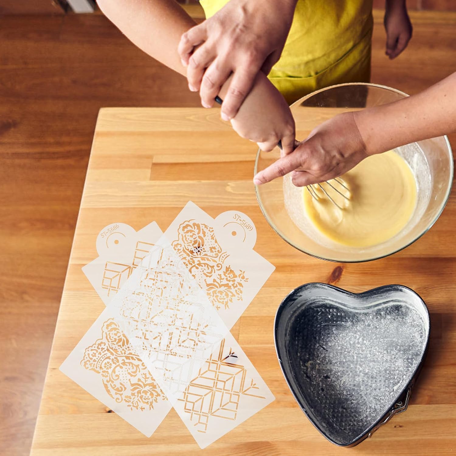 VICASKY 4pcs Cake DIY Stencils Set for Fondant and Crafts, Hollow-Out Painting Templates for Baking Decoration, Reusable Cake Printing Molds for Home and Party Use