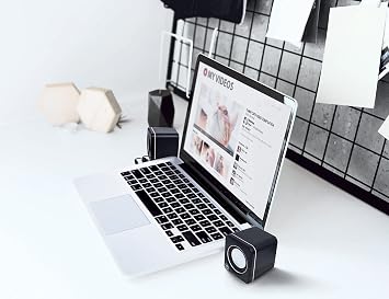 MANHATTAN USB Powered Stereo Speakers, 3.5mm Audio Plug, Volume Control, Bl | USB bus- compact pair with inline level knob, 3 ft lead, 90 Hz-20 kHz response, 166898