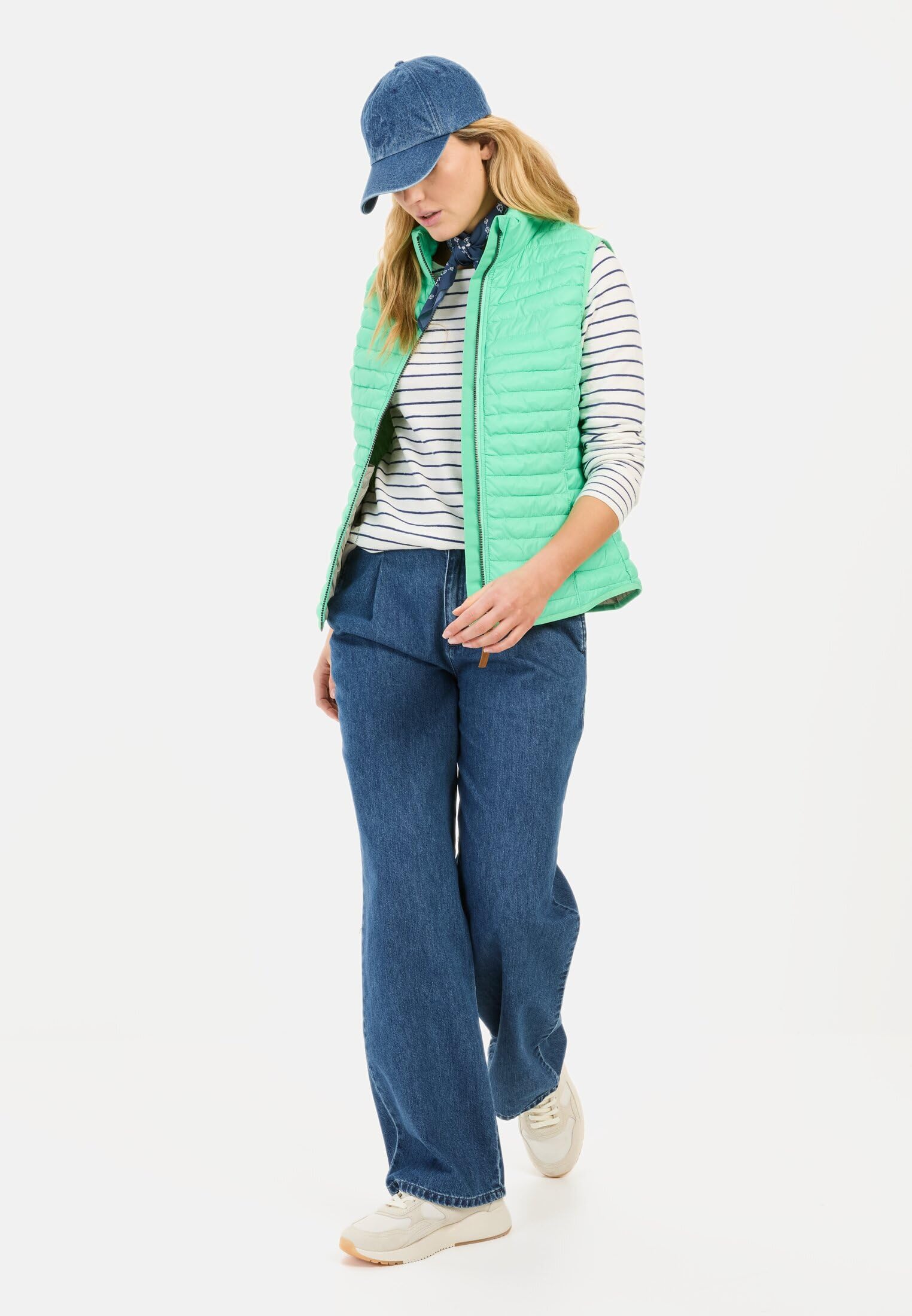 camel active Damen Steppweste mit reflektierenden Details