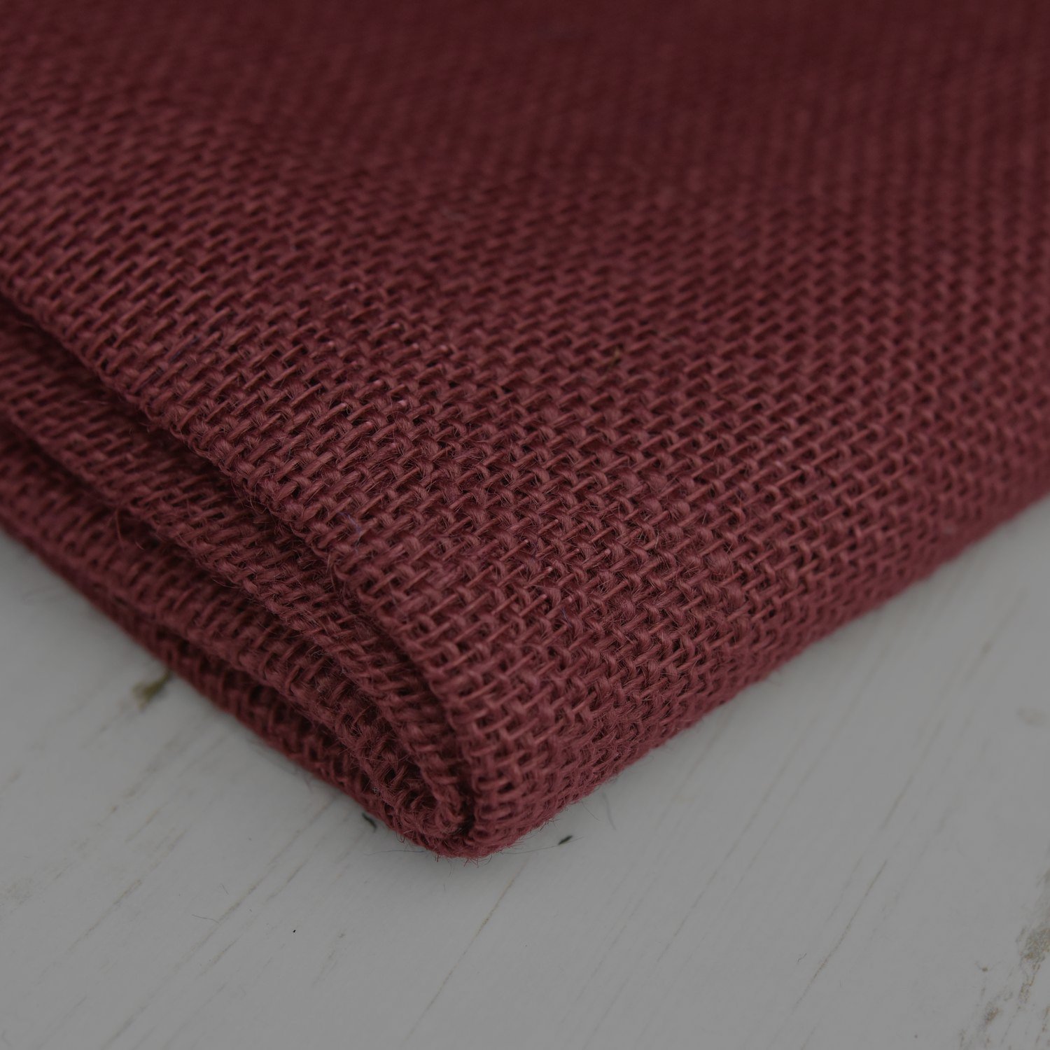 Discover Lifestyle & Fashion Fabrics Wine Hessian Jute Burlap Fabric Material Cloth Eco-Friendly & Biodegradable For Crafts, Upholstery, Bags Wedding 36" 90Cm Wide (Wine)