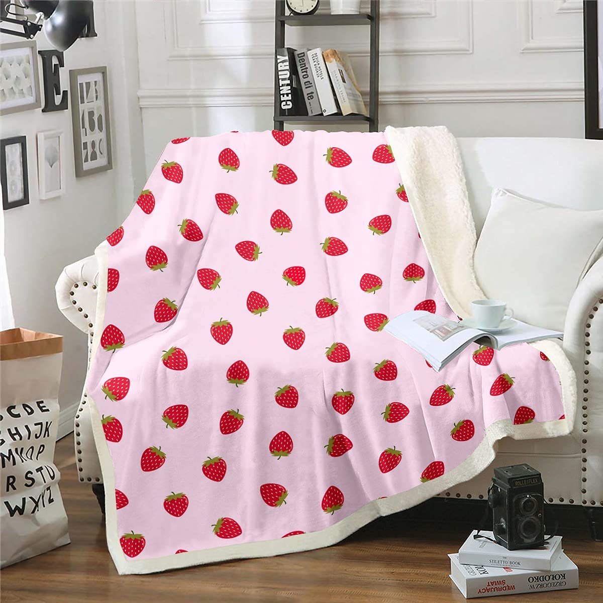 Loussiesd Erdbeer Wohndecke Mädchen Rosa Niedliche Obst Drucken Kuscheldecke Jugendliche Erdbeerstreifen Decke 150x200cm Mikrofaser Raumdekor