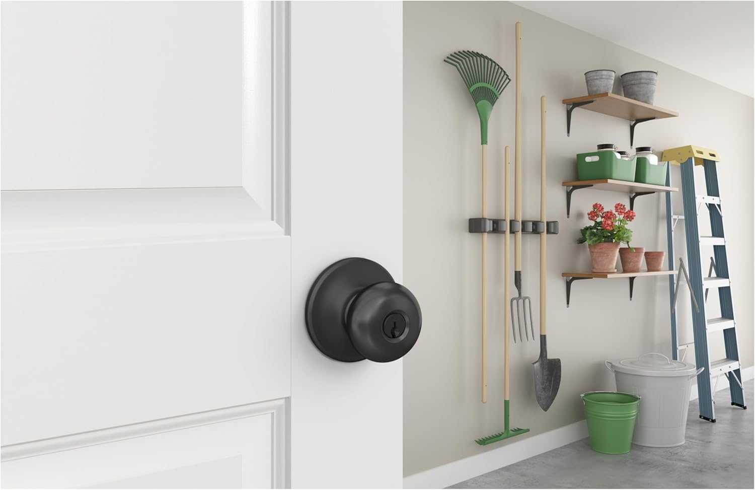 Schlage F51A PLY 622 COH Plymouth Door Knob with Cohen Trim, Keyed Entry Lock, Matte Black