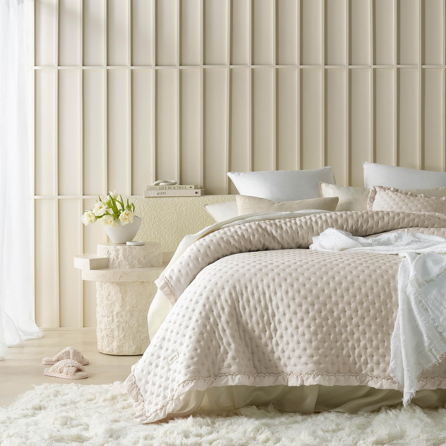 Molly Elegante Tagesdecke 200 x 220 cm Creme Bettüberwurf Sofaüberwurf Steppdecke