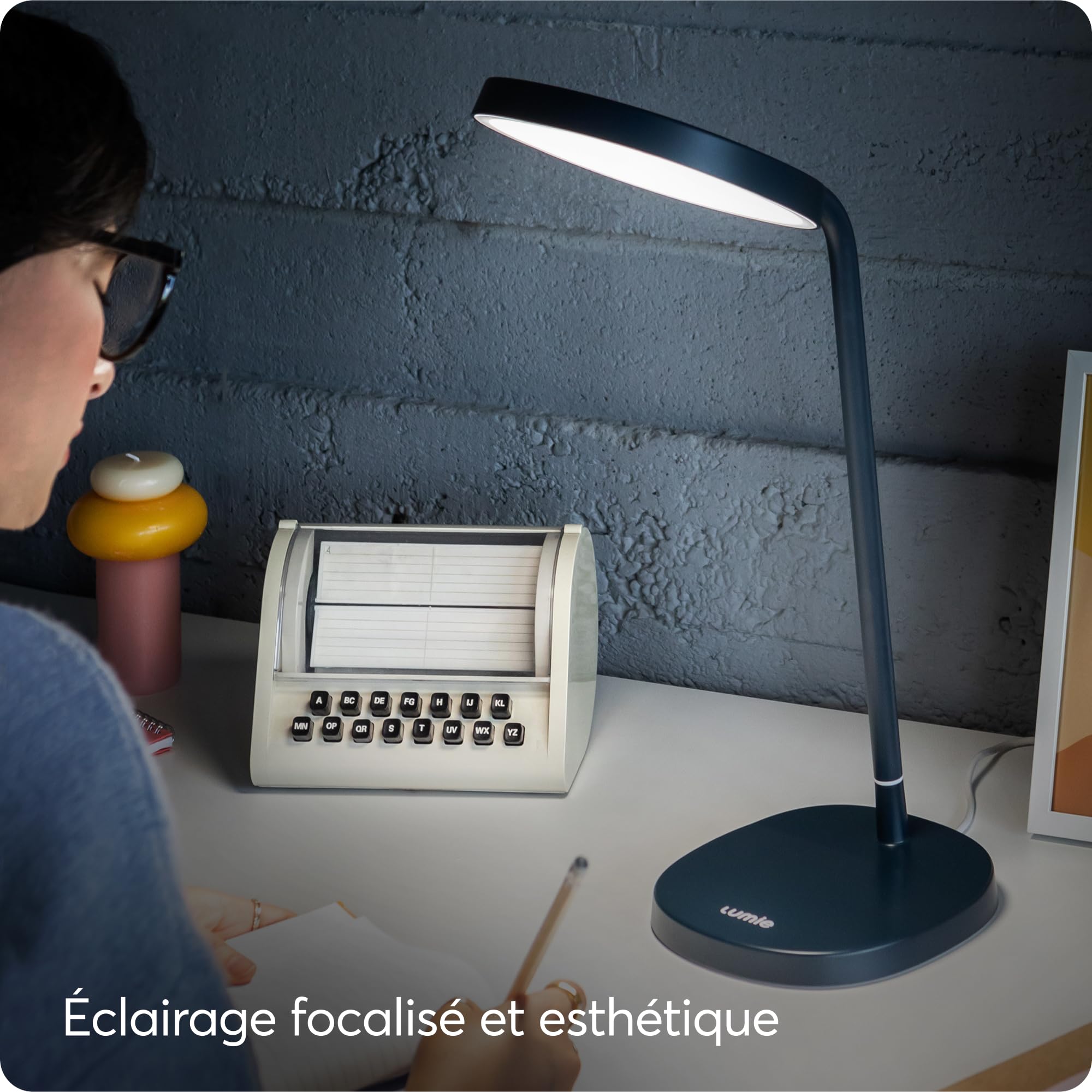 Lumie Task | Lampe LED thérapie lumineuse, réglable, anti-déprime hivernale, éclairage cristallin, confort visuel, meilleure humeur et énergie | Bleu Charbon