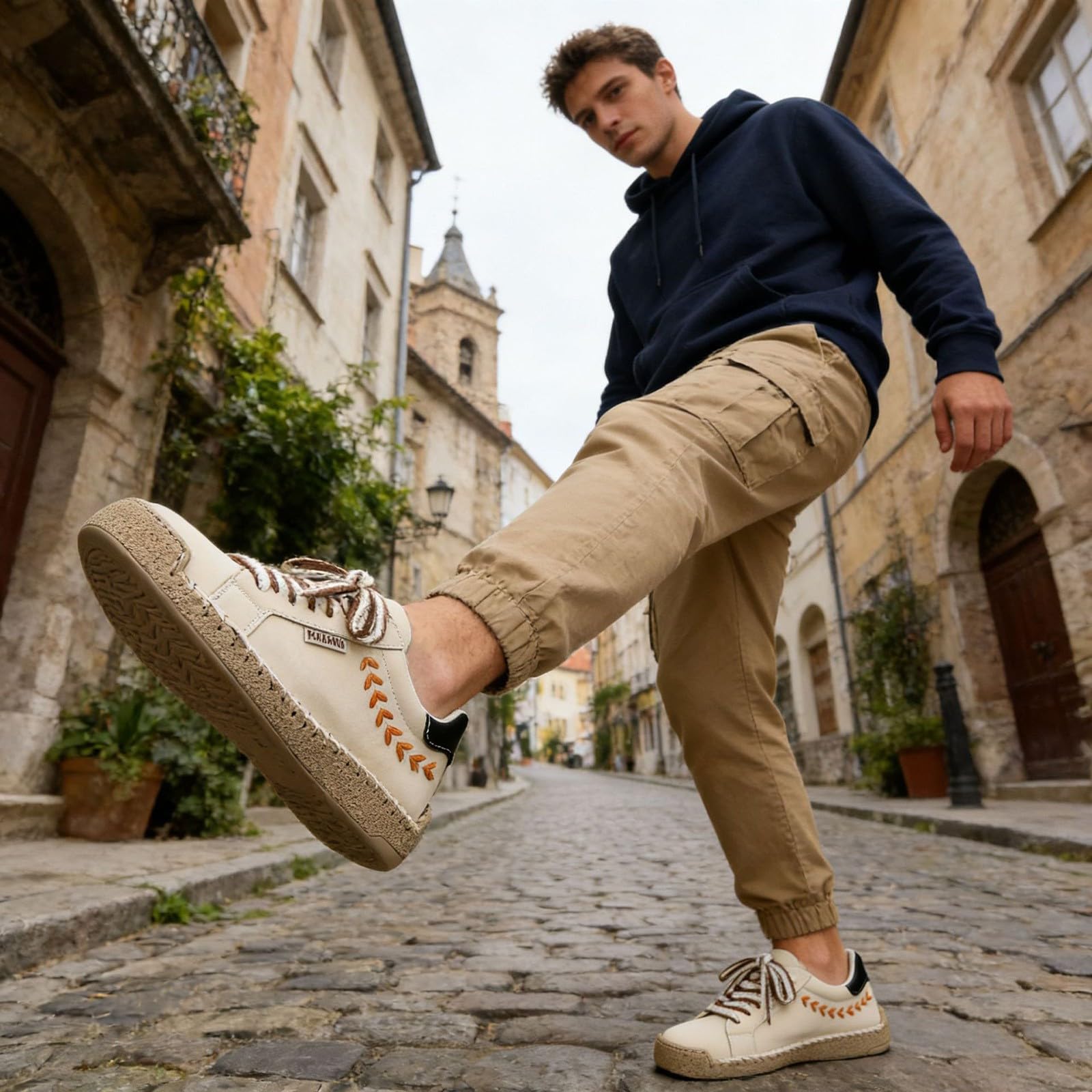 Low-Top-Sneaker für Damen und Herren, flache Stickerei, Schnürschuh, beige | Handgenähte, runde Zehenpartie, breite Passform, rutschfest, Unisex, Freizeit-Sneaker, Wanderschuhe, Urlaub, Büro