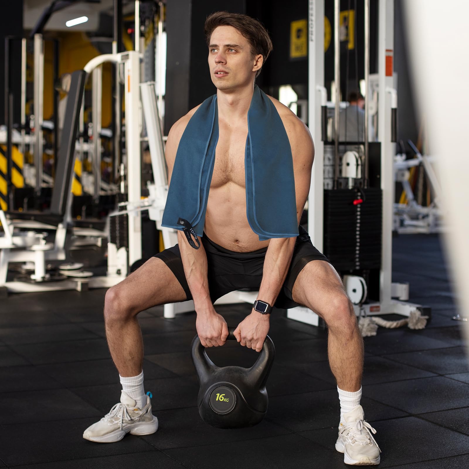 BOGI Paquete de 4 (8 piezas) de toallas deportivas de microfibra de secado rápido, toalla de camping de microfibra suave y ligera, toalla de viaje compacta para camping, gimnasio, playa, baño, yoga,
