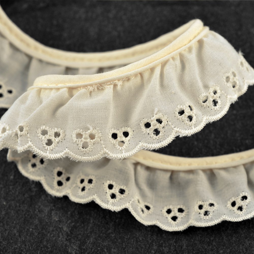 1-3/8" IVORY Embroidery frilly Cotton Lace Trim for Costume, Crafts and Sewing by 1-yard, STEP-5270