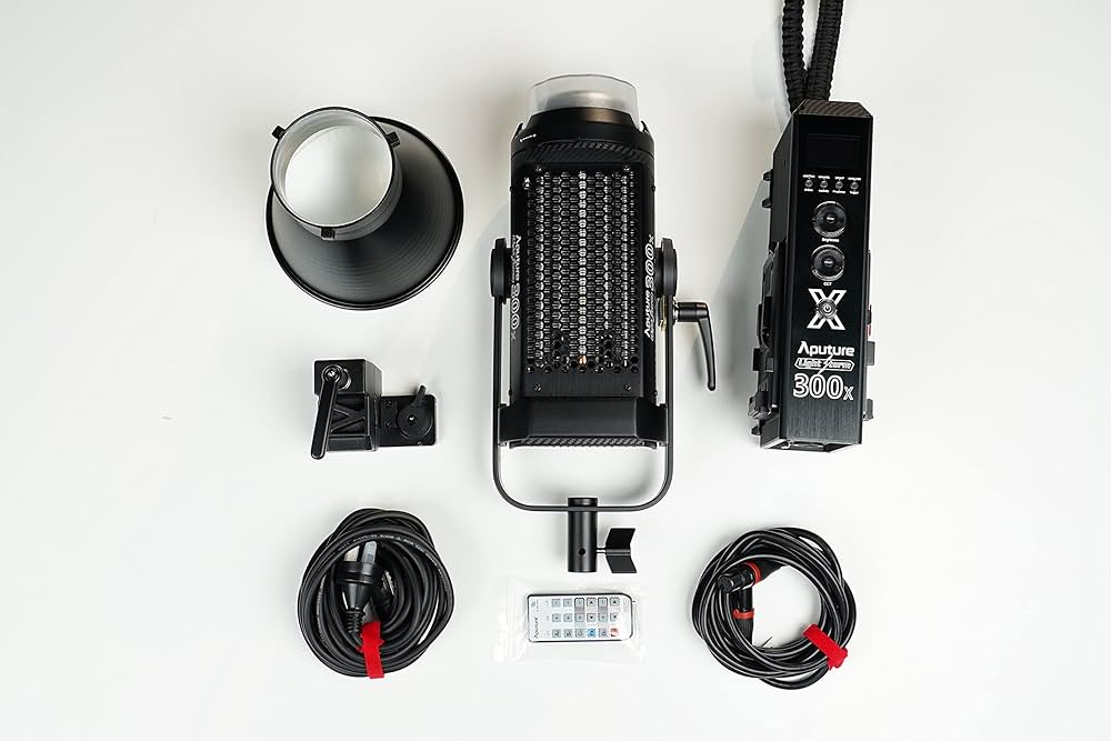 Amazon | 【Aputure】Aputure LS 300X (V-mount) 色温度2700K