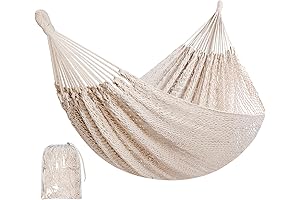 Handwoven Mayan Hammock: Cocooning Comfort for Blissful Relaxation
