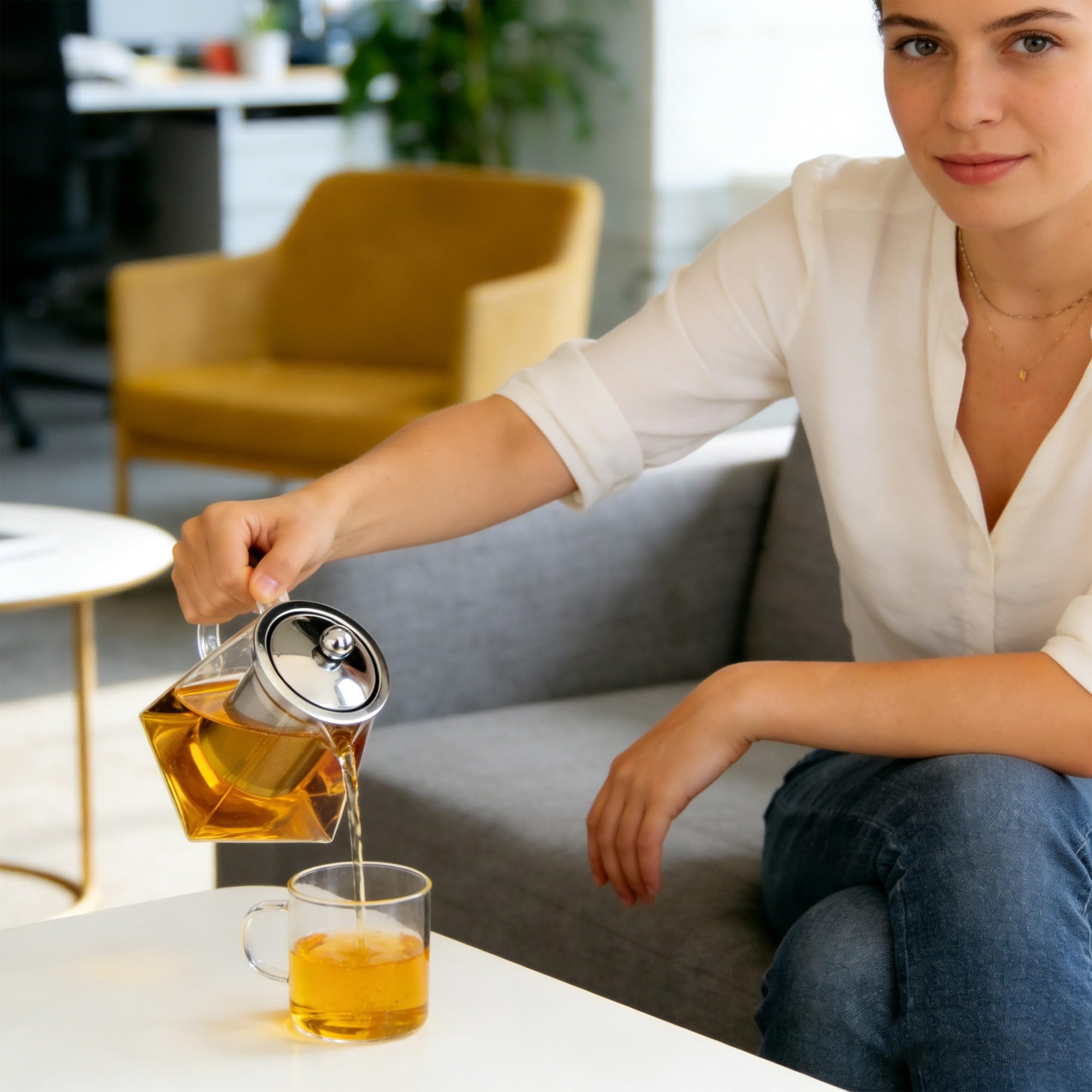 YUEMING Teekanne aus Glas, 550 ml, Teekanne mit Sieb aus Edelstahl, hitzebeständig, Teekanne aus Glas für Blüte, losen Tee