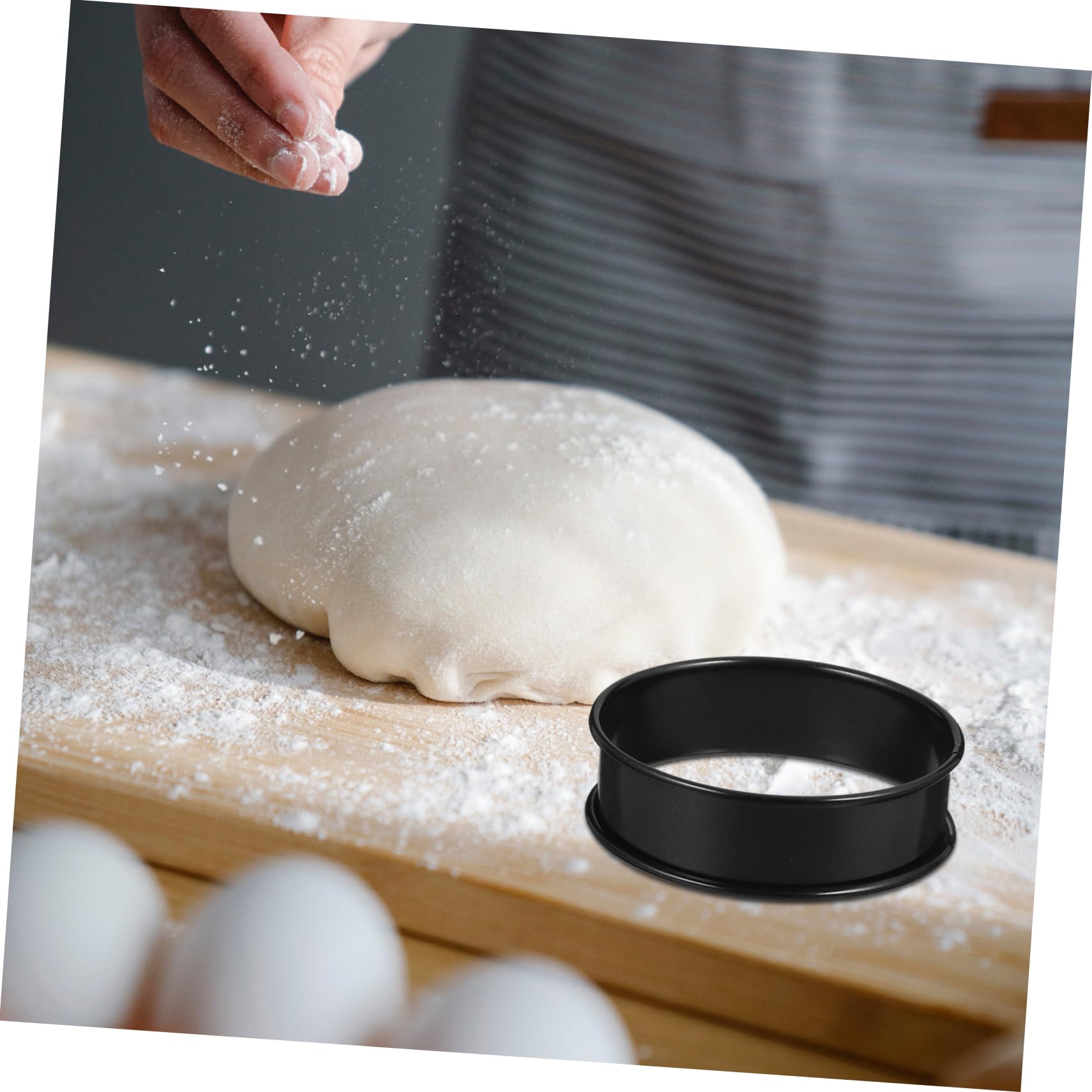 BESTYASH 4Pcs Non Stick English Muffin Rings Stainless Steel Baking Inner Diameter for Muffins Pancakes Crumpets Easy Clean Heat Distribution