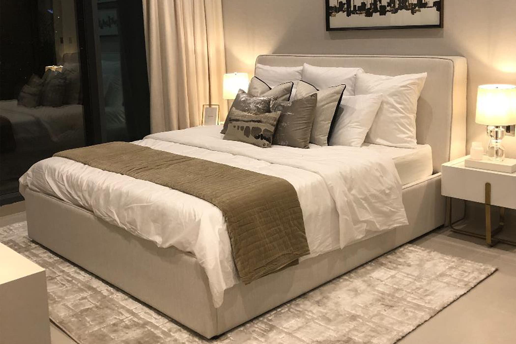 Tranquil Comfort Upholstered Bed (Without Mattress) by R2R - Super King Size (200cm x 200cm)